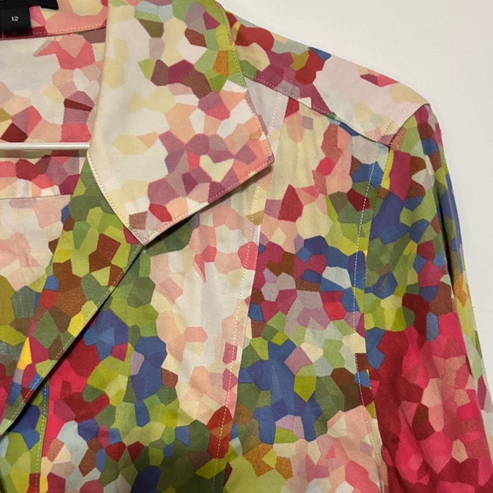 Paperwhite Multicolor Floral-Print Button-Down Shirt with French Cuffs - Picture 12 of 14